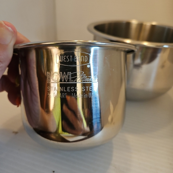 West Bend Bowl Master Stainless Steel Mixing Bowls - Picture 3 of 5